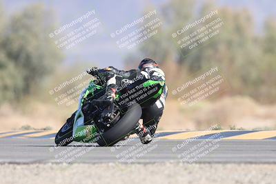 media/Oct-04-2025-CVMA (Sat) [[408bcdd6e4]]/Race 13-Amateur Supersport Open/